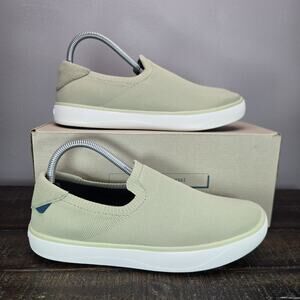 NEW Vessi Boardwalk Slip On Womens Size 6 Waterproof Shoes Sneakers Sage Green